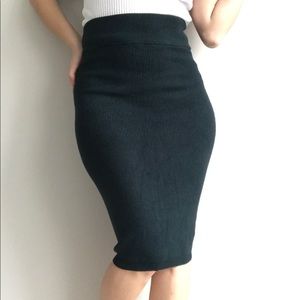 Dark green pencil skirt!